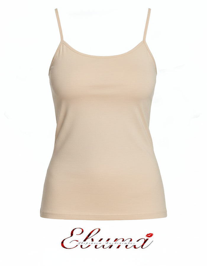 Комфортен дамски потник изработен от мека и приятна памучна материя с лека еластичност.
Удобен и практичен потник от висококачествено памучно трико.
Презрамките са от еластичен и мек ластик.
Дължината на модела е съобразена с размера така, че да е достатъчно удобен на носене и да покрива нужните зони.&nbsp; &nbsp; &nbsp; &nbsp; &nbsp; &nbsp; &nbsp; Избор на цветове, подходящи за съчетаване с различни видове дамско бельо.
Отлично качество
Произведено в България
Състав: 90% памук и 10% еластан