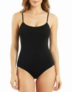 Удобното, топло и практично боди с тънки презрамки, което комфортно покрива слабата зона на кръста е наша задължителна добавка през по-студените дни. То може да се носи както самостоятелно, така и под сако или жилетка.&nbsp; &nbsp; &nbsp; &nbsp; &nbsp; &nbsp; &nbsp; &nbsp; &nbsp; &nbsp; &nbsp; &nbsp; &nbsp; &nbsp; &nbsp; Памучната материя е с отлична еластичност и приятна на допир.
Стандартно закопчаване с три малки кукички
Усетете приятното чувство при допира на естествените материи.
Ние използваме само на