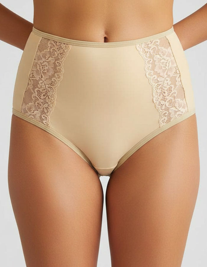 &nbsp; &nbsp;Тази луксозна бразилиана тип боксер с висока талия е създадена от висококачествен микрофибър и фина дантела, за да предложи не просто удобство, а изживяване.
Със своята висока талия, този модел не пристяга, не притиска, а прегръща меко коремната зона, осигурявайки усещане за лекота, мекота и свобода през целия ден. Перфектна за панталони или дънки с висока талия, тя оформя силуета нежно, без да се впива.&nbsp;Почувствай разликата между обикновено бельо и истинска грижа за себе си.
Изключително 