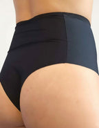 Пакет от 3 броя дантелени бразилиани и 1 брой стягаща бразилиана, 407/081