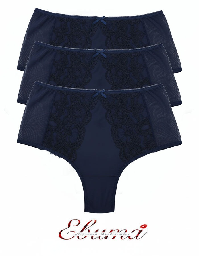 Луксозна, красива и удобна бразилиана от микрофибър, дантела и тюл. Дантелата отпред е положена върху бежовия микрофибър и придава загадъчна визия. Бразилианата е идеалния ви избор за вашия панталон или дънки с висока талия, за да е завършена цялостната ви визия.
Моделът е вдъхновен от идеята при съчетание на удобство и секси излъчване.
Женствените комбинации от класически и винаги актуални цветове прави моделът привлекателен и неустоим.
Моделът е с висока талия и секси визия.
Дизайнът на дантелата може да 