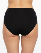 Представяме ви бикина с висока талия, създадена с грижа за вашия Комфорт и Стил.
Изработена от висококачествени материали - микрофибър и тюл от двете страни, тя предлага несравнимо Удобство при носене и едновременно красива Визия.

Какво може да очаквате от нашата бикина? Първо и най-важно - Удобство.
Нейната висока талия осигурява идеално прилягане и поддръжка, като в същото време допринася за вашата самочувствена поява.
А красотата й не е само външна - тя е проектирана от дизайнера на марка Неда, който е 