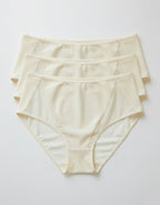 Представяме ви бикина с висока талия, създадена с грижа за вашия Комфорт и Стил.
Изработена от висококачествени материали - микрофибър и тюл от двете страни, тя предлага несравнимо Удобство при носене и едновременно красива Визия.

Какво може да очаквате от нашата бикина? Първо и най-важно - Удобство.
Нейната висока талия осигурява идеално прилягане и поддръжка, като в същото време допринася за вашата самочувствена поява.
А красотата й не е само външна - тя е проектирана от дизайнера на марка Неда, който е 