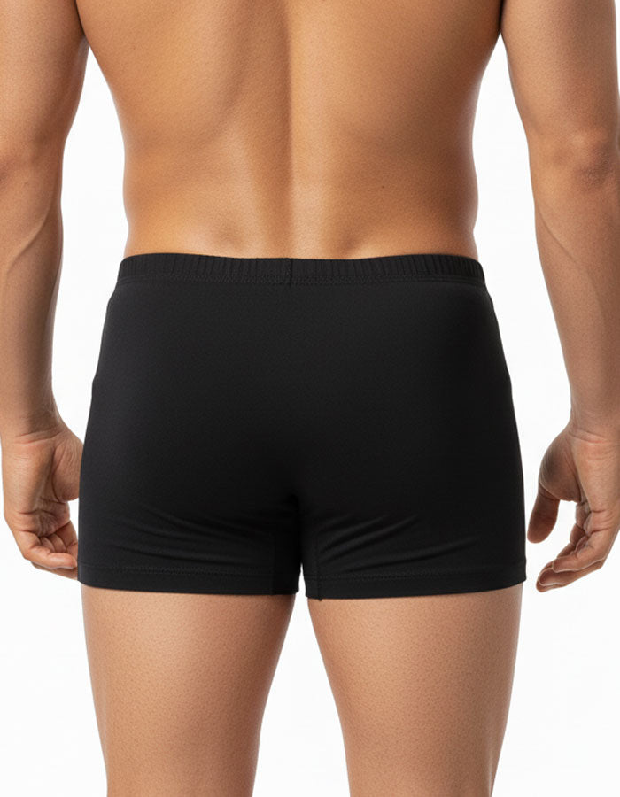 Мъжки боксер от нерециклиран памук – комфорт и стил от Royal Tiger

Открийте удобството и качеството на мъжките боксерки Royal Tiger, създадени за мъже, които държат на естествените материи и безупречния стил.
Изработени от 90% нерециклиран памук и 10% еластан, тези боксерки осигуряват невероятна мекота и дишащ комфорт през целия ден.

✔ Удобни крачоли – осигуряват свобода на движение без впиване или разтягане.
✔ Актуални акценти – модерен дизайн, съчетан с прецизни детайли за стилна визия.
✔ Българско прои