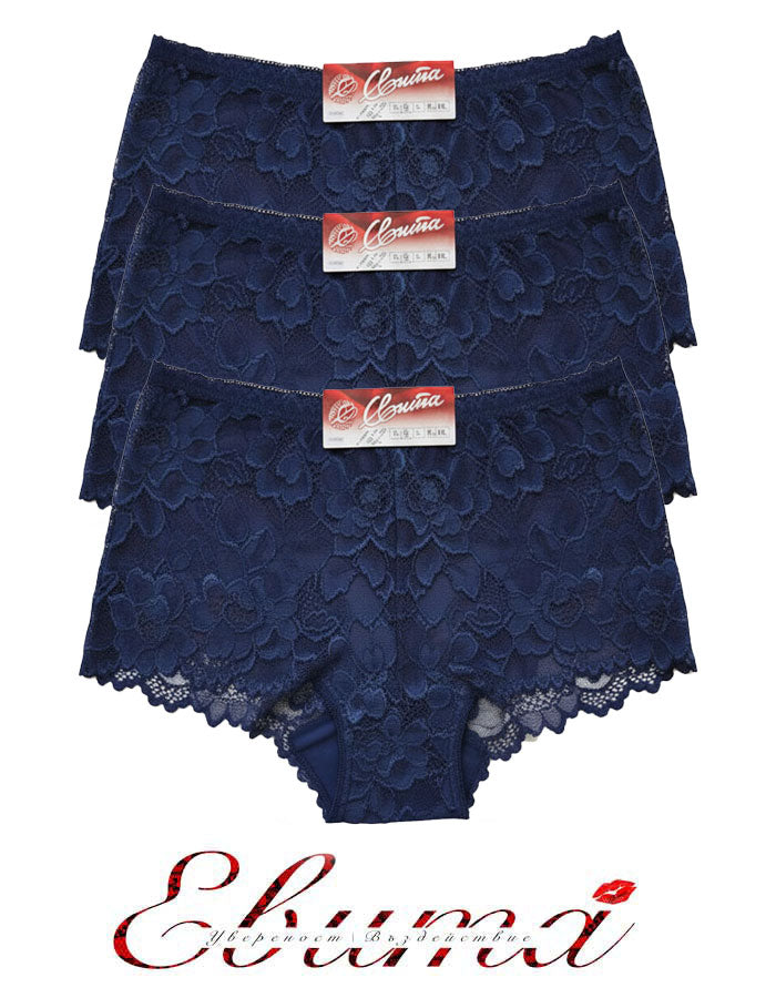 Представяме ви нашия стилен дантелен боксер – съвършен синтез между елегантност и комфорт. Изработен от подбрани дантели и меко памучно парче, този модел е създаден да удовлетвори и най-високите изисквания за удобство и стил.

Деликатната дантела придава изисканост и женственост, докато удобната кройка осигурява свобода на движенията през целия ден. Дизайнът е създаден така, че да ласкае всяка фигура, като подчертава нежността и грацията на силуета. Въпреки че дизайнът на дантелата може да се различава леко