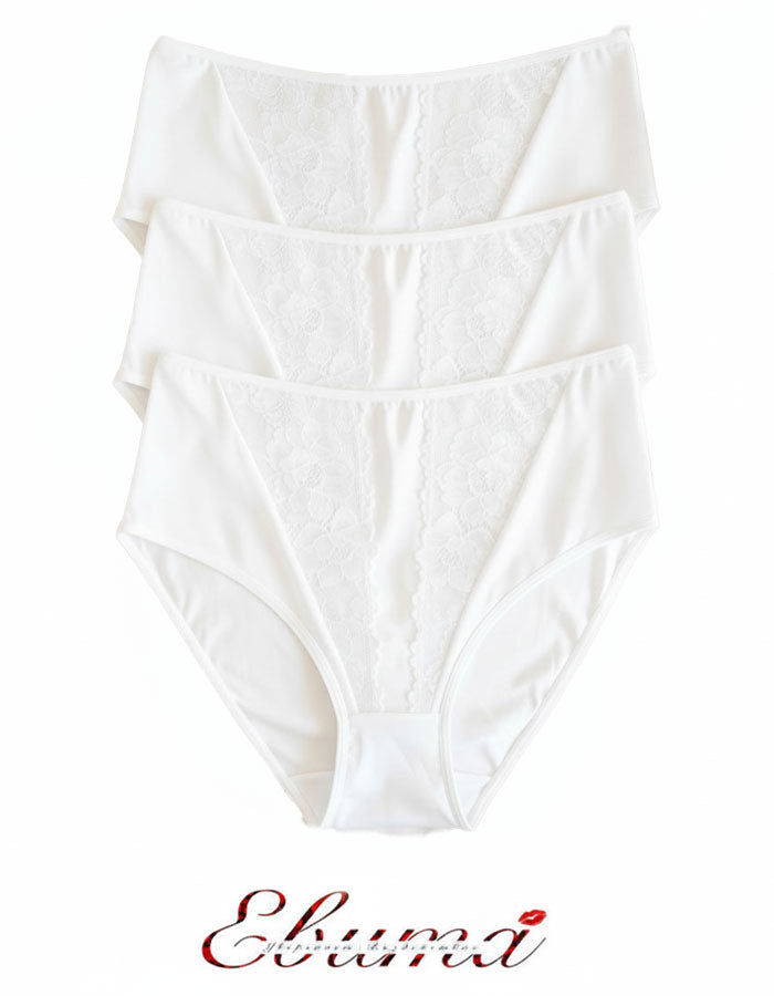 Поглезете себе си с комфорт и стил, които заслужавате!
Тези луксозни бикини с висока талия предлагат перфектно оформяне и изключителна мекота, за да се чувствате уверени и красиви всеки ден.


&nbsp;Защо да изберете този модел?&nbsp;
✔ Перфектно оформяне – високата талия и микрофибърът в коремната зона нежно прибира и изглажда силуета.
✔ Разкошен дизайн – фина дантелена притурка върху микрофибъра придава женственост и изтънченост.
✔ Пълно покритие на задната част – осигурява стабилност и комфорт, без да се 