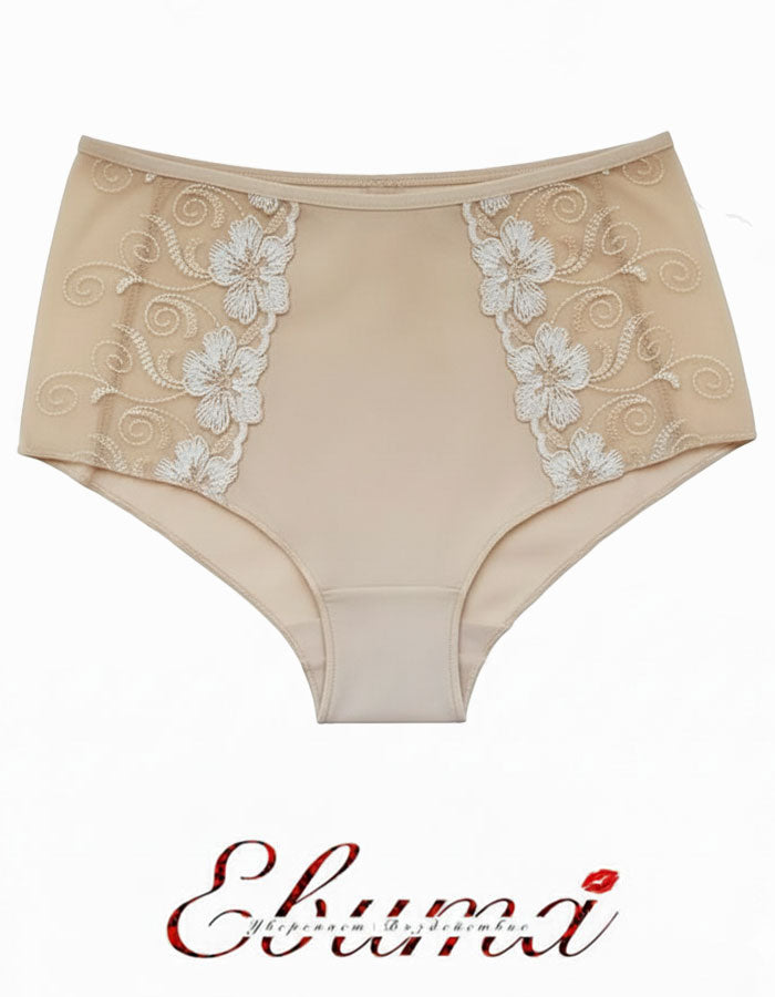 Евита - Въплъщение на Женствеността в Детайлите&nbsp;

Открийте новото ни бижу в колекцията на Евита - изключително женствения боксер, създаден да ви накара да се почувствате специални всеки ден. Нашето предложение комбинира подбрани флорални бродерии с изящен микрофибър, за да ви осигури несравнима елегантност и удобство.

✨ Красота без компромиси: Със своя уникален дизайн, този боксер подчертава вашата женственост, без да жертва комфорта. Без ластик на крачолите, той осигурява свобода на движение и ненадм