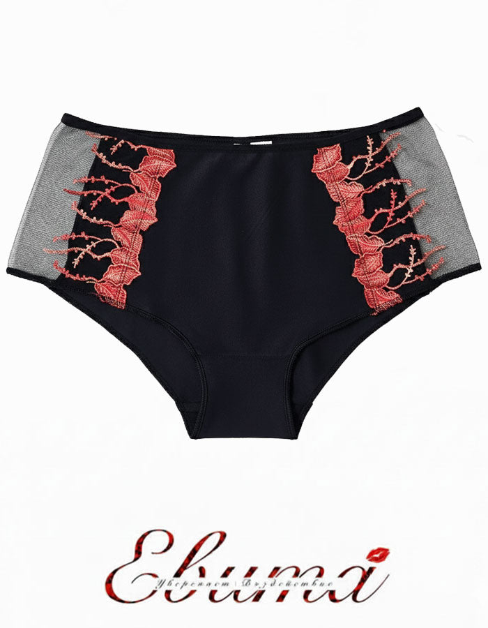 Евита - Въплъщение на Женствеността в Детайлите&nbsp;

Открийте новото ни бижу в колекцията на Евита - изключително женствения боксер, създаден да ви накара да се почувствате специални всеки ден. Нашето предложение комбинира подбрани флорални бродерии с изящен микрофибър, за да ви осигури несравнима елегантност и удобство.

✨ Красота без компромиси: Със своя уникален дизайн, този боксер подчертава вашата женственост, без да жертва комфорта. Без ластик на крачолите, той осигурява свобода на движение и ненадм