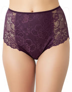 Изключително женствен бикина/ боксер/ колан от подбрани дантели в съчетание с микрофибър.
Елегантен, удобен и красив с удобна дълбочина.
Памучното парче стига до талията, т.е коремната зона остава покрита с функционален плат.

Молим да обърнете внимание, че артикулите с по-голям размер са с по-високи цени.
Дизайнът на дантелата може да се различава от този на снимката, но рядко.
Отлично качество
Произведено в България
Състав: 88% полиамид и 12% еластан