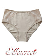 Защо да изберете нашите Бикини?

Чувственост и Елегантност:&nbsp;Изящната, нежна дантела придава&nbsp;секси&nbsp;и&nbsp;красиво&nbsp;излъчване, което ще повдигне самочувствието Ви и ще Ви накара да се почувствате неустоима.

Несравним Комфорт:&nbsp;Въпреки изтънчения си вид, тези&nbsp;удобни бикини&nbsp;са идеални за&nbsp;ежедневието.&nbsp;&nbsp;Изработени от висококачествени материали, те осигуряват&nbsp;удобство&nbsp;през целия ден.

Перфектно Прилягане:&nbsp;Кройката на&nbsp;бикините&nbsp;деликатно подче