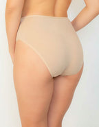 Ти предпочиташ естествените материи
Ти търсиш удобство&nbsp;
Високата талия ще оформи извивките ти&nbsp;
Кожата ти ще диша&nbsp;
Искаш нещо интересно и актуално&nbsp;
Предпочиташ качествените материи&nbsp;
Забелязваш качествената изработка
Не си безразлична на себе си

Намаляваш риск от изпотяване, кожни раздразнения и инфекция&nbsp;
Дантелата, положена върху памучната материя, придава допълнителна нотка женственост
Мекият и Финластик ще достави и допълнителен комфорт
&nbsp;С отлично покритие отзад
- памук 