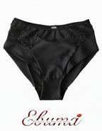 Преживейте Изискаността и Комфорта с нашата зашеметяваща бикина, обогатена с луксозен привкус, предоставяйки Ви несравнин Стил и Удоволствие. Тази изключителна бикина с висока талия съчетава удобство с изящество и красиви детайли, които я правят впечатляваща.

Двойният тюл по крайщата й отпред и отзад придава изисканост и неповторимост на модела. С гладките шевове отпред, тази бикина не само предлага страхотен дизайн, но и гладко приляга към тялото, осигурявайки Ви комфорт през целия ден.

Зашеметяваща бики