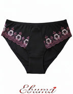 Готови ли сте да преоткриете комфорта, без да правите компромис със стила?

Запознайте се с&nbsp;бикините Evita&nbsp;– перфектното съчетание на луксозна елегантност и невероятен комфорт. Това не е просто&nbsp;дамско бельо, а усещане за увереност и красота, което носите всеки ден.

&nbsp;Задоволете Вашите&nbsp;Нужди&nbsp;и&nbsp;Чувства:

Комфортът е ключов:&nbsp;Изработени с мисъл за Вашето ежедневие, тези&nbsp;удобни бикини&nbsp;Ви осигуряват несравнимо усещане за мекота и свобода. Те са Вашият идеален избо