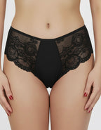 Бикини с една от доказано удобните кройки.&nbsp;
Комбинацията на материи прави модела луксозен, красив, удобен и функционален.
Разпределението на детайлите не е случайно, защото ние имаме за задача да търсим слабите места и да ги обгрижваме внимателно.
Удобното широко странично съединяване доставя отлична покривност отзад, което е важно при долното ни бельо.
Нищо не се впива , не се навива, не дразни и не създава дискомфорт.
Погрижили сме се на всичко да обърнем внимание.

- мека,еластична и флорална, дишащ