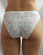 Комплект от дантелен бралет и бикина, бял , 504/253