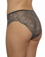 Потопете се в Лукс и Самоувереност: Бикини, Които Съчетават Комфорт и Сексапил!&nbsp;

Имате нужда от бельо, което е повече от просто облекло? Търсете перфектния баланс между ежедневен комфорт и неотразима елегантност ?

Открийте бикините, създадени да превърнете всеки ден по специален повод! Това не е просто дамско бельо, а мощен инструмент за самоувереност , който започва от вътре навън.

Ключови Предимства:

&nbsp;Фината Дантела придава изтънчен и секси вид, който е идеален за романтични моменти, но е до