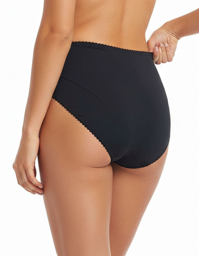 Лукс и Комфорт във Всяко Ежедневие: Бикината, Която Задължително Трябва Да Имаш!

Почувствай разликата с този изключителен модел бикина, който превръща всеки ден в луксозно преживяване. Създаден за жената, която не прави компромис между комфорта и елегантността.

&nbsp;Защо Ще Се Влюбиш в Този Модел:&nbsp;

Високата талия нежно обгръща тялото, осигурявайки перфектно прилепване, без да стяга.

Изисканите красиви детайли от мека дантела придават секси и елегантен завършек, който те кара да се чувстваш желана 