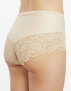 3 броя микс луксозни бикини с висока талия от микрофибър и дантела, 264