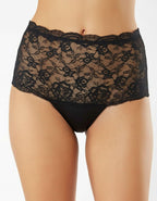 Преживейте изискаността и комфорта с нашата луксозна дамска бикина, тип боксер представяща съчетание от изящество и качество.
Изработена с внимание към всеки детайл, бикината предлага висока талия и е изключително удобна благодарение на използваните микрофибър и еластична дантела.&nbsp;

Отличаваща се с перфектно покритие на задната част, бикината предоставя изключително усещане за комфорт и сигурност.

Дизайнът на дантелата може да се варира леко, придавайки на всяка бикина уникалност и индивидуално излъчв