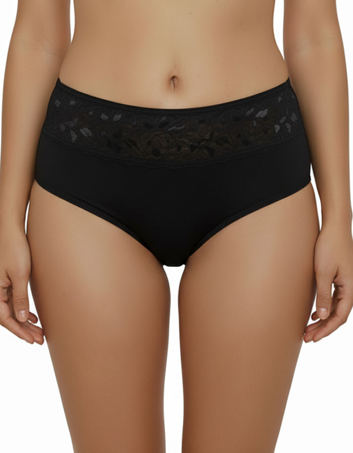 Ежедневната памучна бикина, която задължително трябва да присъства в гардероба ти.&nbsp;
Тя е с удобна дълбочина за максимален комфорт на носене.
Ластикът, с който е обточена на крачолите и талията е мек и еластичен двойно прегънат, за да не дразни кожата.&nbsp;
Той е подходящ за ползване при памучно бельо.
Дантелата, която е положена върху памучния детайл отпред придава завършен и естетичен вид, за да не е поредния обикновен.&nbsp;
Памукът, който ползваме е нишка 40*1, което е еднослойно тъкана, което прид