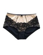 &nbsp; &nbsp;Завладяващият блясък с неустоим дизайн, обременен с красива визия, атрактивни комбинации, в едно с изискаността на еластичната дантела ще създадат уникален модел бикина от микрофибър и дантела с Висока талия.
&nbsp; Съчетание от Комфорт и Сексапил, този модел не само приковава погледа с вълнуващ дизайн, но и осигурява Удобство и Функционалност.
&nbsp; Изпълнено с внимание към детайлите, дизайнът на дантелата може лесно да варира, но винаги с оглед на най-високото качество. Очарователен дизайн, 