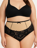 &nbsp; &nbsp;Завладяващият блясък на неустоим дизайн, обременен с красива визия, атрактивни комбинации, в едно с изискаността на еластичната дантела ще създадат уникален модел бикина от микрофибър и дантела с Висока талия.
&nbsp; Съчетание от Комфорт и Сексапил, този модел не само приковава погледа с вълнуващ дизайн, но и осигурява Удобство и Функционалност.
&nbsp; Изпълнено с внимание към детайлите, дизайнът на дантелата може лесно да варира, но винаги с оглед на най-високото качество. Очарователен дизайн,