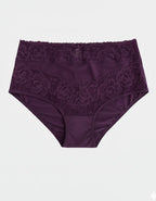 Открийте съвършенството във всяко движение с новите дамски бикини Evita – съчетание от елегантност, комфорт и неустоим сексапил!

Почувствайте разликата с Evita:

Несравним комфорт: Изработени от висококачествен микрофибър, тези бикини осигуряват невероятна мекота през целия ден. Забравете за компромисите – с Evita ще се чувствате удобно във всяка ситуация.

Изискана елегантност: Деликатната дантела и майсторската изработка превръщат тези бикини в произведение на изкуството. С тях ще се чувствате не само ко