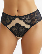 Представяме ви нашата авторска бикина – истинска прелест от дантела и тюл в изискани нюанси на черно и бежово. Този модел със средна дълбочина съчетава елегантността на дантелата с нежността на тюла, създавайки впечатляваща визия, която пленява.

Фините дантелени детайли са изкусно вплетени с прозирния тюл, образувайки красива заигравка между текстурите, която придава на бикината уникален и чувствен вид.
Макар дизайнът на дантелата да може да варира, всяка бикина е създадена с безкомпромисно внимание към де