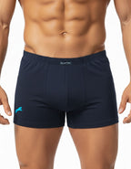 Мъжки боксер от нерециклиран памук – комфорт и стил от Royal Tiger

Открийте удобството и качеството на мъжките боксерки Royal Tiger, създадени за мъже, които държат на естествените материи и безупречния стил.
Изработени от 90% нерециклиран памук и 10% еластан, тези боксерки осигуряват невероятна мекота и дишащ комфорт през целия ден.

✔ Удобни крачоли – осигуряват свобода на движение без впиване или разтягане.
✔ Актуални акценти – модерен дизайн, съчетан с прецизни детайли за стилна визия.
✔ Българско прои