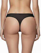 Супер секси прашка с бродерия
Няма съмнения за тези, които знаят, че бродерията е три пъти по-скъпа от дантелата.&nbsp;Моделът е със средна дълбочина и удобен широк страничен шев.
Секси визия и комфорт.
Качеството на изработката е на много високо ниво, поради онагледяване на много компоненти, а именно:
-издръжливост
-устойчивост на третиране
-визия
-индивидуалност
-устойчивост на UV лъчи
Ние, екипът на Евита обичаме да използваме бродерии, защото знаем всички тези нейни качества.

Дизайнът на дантелата може