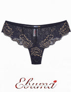 Красива, секси дантелена бразилианка.
Моделът е с ниска талия и с удобно отделно прикачено дъно без тигел на предна долна зона.
Дизайнът на дантелата може да се различава от този на снимката, но рядко.
Отлично качество
Произведено в България
Състав: 88% полиамид и 12% еластан