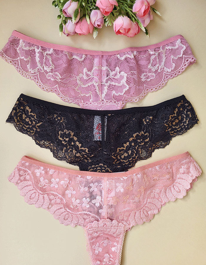 Красива, секси дантелена бразилианка.
Моделът е с ниска талия и с удобно отделно прикачено дъно без тигел на предна долна зона.
Дизайнът на дантелата може да се различава от този на снимката, но рядко.
Отлично качество
Произведено в България
Състав: 88% полиамид и 12% еластан