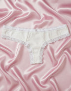 Луксозна бразилиана от микрофибър и дантелки, band belt, екрю, 382