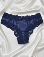 Луксозна бразилиана от микрофибър и дантела , синя, 382