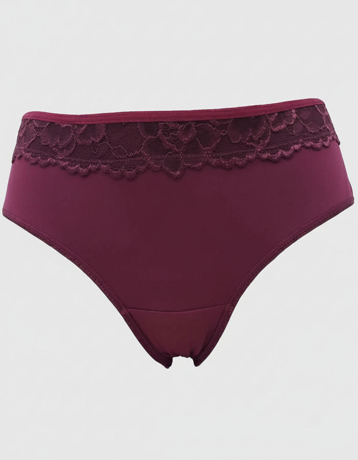 ♦ В нашето производство на памучно бельо залагаме само на най-доброто – и именно затова използваме висококачествена нишка памук 40/1. Това не е просто материя, а израз на Комфорт, Грижа за кожата и Стил, който се усеща още с първото докосване.
♦ Какво отличава памука 40/1?
Това е фина, мека и лека НЕРЕЦИКЛИРАНА прежда, която се използва за създаване на плат с гладка, стегната структура и нежна повърхност. Бельото, изработено от тази материя, не просто изглежда добре – то приляга по тялото с лекота, позволяв