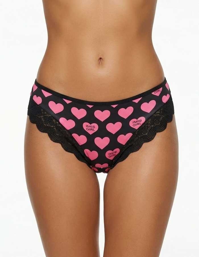 Бразилиана от галещ микрофибър и дантела, Brita, Черна основа и сърца, 402