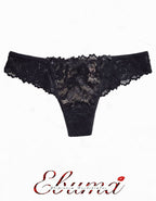 Представяме ви "Дантелена прелест" от колекцията на Евита – съвършено съчетание на секси визия и комфорт.&nbsp;
Моделът с нормална талия се отличава с голяма сатенена панделка отзад и фина капка за допълнителен разкош.
Данните елементи придават дрънка и стилна визия, която едновременно подчертава женствеността и предлага удобство през целия ден.

Дизайнът на дантелата може да се различава от тази на снимката, но рядко.
Отлично качество
Произведено в България
Състав: 88% полиамид и 12% еластан