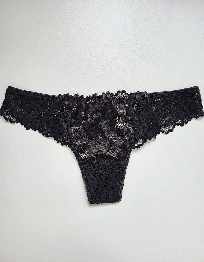 Дантелена бразилиана с голяма панделка отзад, черно с бежово, 407