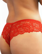 Дантелена бразилиана с удължено памучно парче до дантеления колан, което удобно ще предложи по-завършен вид. Моделът е с нормална дълбочина.
Секси, стилна и удобна кройка.
Моделът е вдъхновен от идеята за съчетание на секси визия и комфортно усещане през целият период с него.
Изискан и женствен модел.
В Макси размерите моделът е с по-висока талия!
Дизайнът на дантелата може да се различава от този на снимката, но рядко.
Отлично качество
Създаден и произведен от марка Евита!

Състав: 88% полиамид и 12% еласт