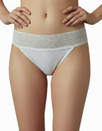 Луксозна Бразилиана "Съвършенство" – За Да Се Чувствате Неустоима Всеки Ден!

Подарете си усещането за лукс и съвършенство с тази изящна бразилиана, която съчетава удобство, стил и неустоима визия.

&nbsp;Защо ще я Обикнете:

Благодарение на удобната кройка, тя приляга перфектно към тялото, без да стяга или очертава. Ще забравите, че я носите!

Луксозната дантела оформя елегантно талията, добавяйки чувственост и финес към Вашата визия. Това е детайлът, който превръща бельото от необходимост в удоволствие.

