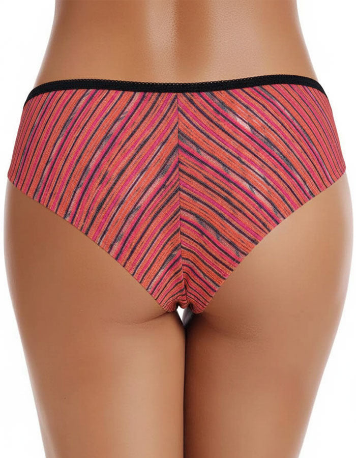 Луксозна Бразилиана "Съвършенство" – За Да Се Чувствате Неустоима Всеки Ден!

Подарете си усещането за лукс и съвършенство с тази изящна бразилиана, която съчетава удобство, стил и неустоима визия.

&nbsp;Защо ще я Обикнете:

Благодарение на удобната кройка, тя приляга перфектно към тялото, без да стяга или очертава. Ще забравите, че я носите!

Луксозната дантела оформя елегантно талията, добавяйки чувственост и финес към Вашата визия. Това е детайлът, който превръща бельото от необходимост в удоволствие.

