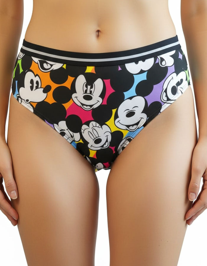 Открийте бельото, което ще ви накара да забравите за дискомфорта през целия ден!
Нашите „Perfect Fit“ бикини са създадени, за да ви осигурят изключителен комфорт, стабилна подкрепа и усещане за свобода.

✅ Удобна дълбочина – приляга перфектно към тялото, без да се набира или смъква.
✅ Премиум памучна материя – нежна към кожата, дишаща и изключително мека.
✅ Без ластик на крачолите – никакво стягане или неприятни следи по кожата.
✅ Стабилен широк ластик на талията – осигурява сигурност без пристягане.
✅ Офор