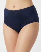 Добре дошли в света на перфектното бельо, където Комфортът и Стилът се слива в едно!
Представяме на вашето внимание нашата луксозна бикина с висока талия, която не е само красива, но и невероятно удобна.

Създадена с изисканост, тази бикина е изработена от микрофибър с красива дантелена притурка, която поддържа вашия стил с разкош и елегантност.
Нейната комфортна талия не подчертава само вашата фигура, но и осигурява оптимално задна част, за максимално използване за увереност и увереност.

Но това не е всич