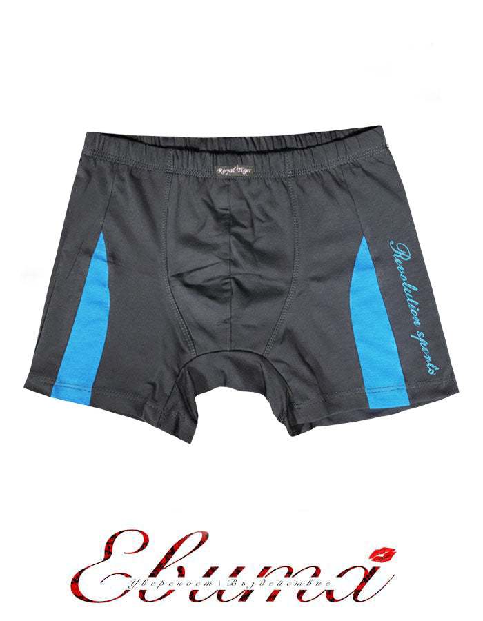 Мъжки боксер от нерециклиран памук – комфорт и стил от Royal Tiger

Открийте удобството и качеството на мъжките боксерки Royal Tiger, създадени за мъже, които държат на естествените материи и безупречния стил.
Изработени от 90% нерециклиран памук и 10% еластан, тези боксерки осигуряват невероятна мекота и дишащ комфорт през целия ден.

✔ Удобни крачоли – осигуряват свобода на движение без впиване или разтягане.
✔ Актуални акценти – модерен дизайн, съчетан с прецизни детайли за стилна визия.
✔ Българско прои