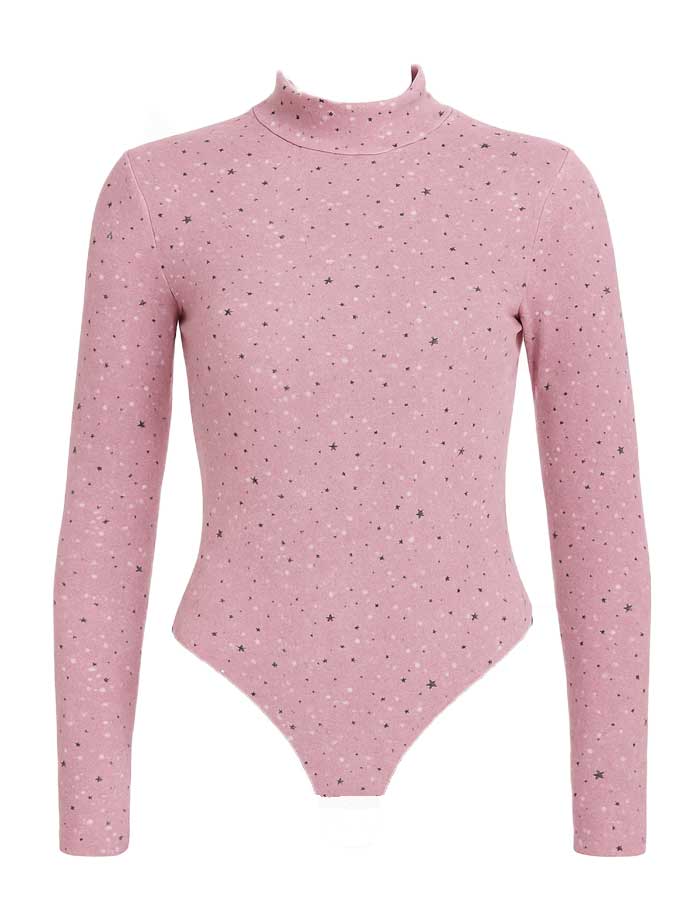 

Памучно Боди Блуза: Твоята Тайна за Безупречен Стил!

Търсиш ли онзи елемент, който да превърне всяка визия от обикновена в зашеметяваща? Представяме ти нашето Елегантно Памучно Боди – основата, която ще преобърне представите ти за комфорт и съвършен силует.

Защо ще го Обожаваш?&nbsp;

Изработено от висококачествен памук, това боди предлага нежност и дишане за кожата ти през целия ден. Забрави за неудобството – почувствай свобода!

&nbsp;Специалната кройка осигурява перфектно прилягане, като стои гладко 