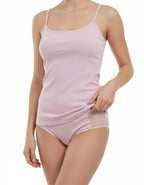 &nbsp;Памучен Комплект "Evita"&nbsp;

&nbsp;Почувствай разликата. Заслужи лукса на ежедневния комфорт!&nbsp;

Този памучен комплект е създаден, за да превърне всеки твой ден в истинско удоволствие, балансирайки перфектно между невероятен комфорт и фина елегантност.

Защо ще го обикнете:

С този комплект ти&nbsp;осигуряваш на кожата си дишаща прегръдка, от която се нуждае през целия ден. Забрави за раздразненията – чистият памук гарантира абсолютна мекота и отлично регулиране на температурата!

Почувствай се