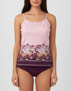 Комфортен дамски потник изработен от мека и приятна памучна материя с лека еластичност.
Удобен и практичен потник от висококачествено памучно трико.
Презрамките са от еластичен и мек ластик.
Дължината на модела е съобразена с размера така, че да е достатъчно удобен на носене и да покрива нужните зони.&nbsp; &nbsp; &nbsp; &nbsp; &nbsp; &nbsp; &nbsp; &nbsp; &nbsp; &nbsp; &nbsp; &nbsp; &nbsp; &nbsp; &nbsp; &nbsp; &nbsp; &nbsp; &nbsp; &nbsp; &nbsp; &nbsp; &nbsp; &nbsp; &nbsp; &nbsp; &nbsp; &nbsp; &nbsp; &nbsp; 