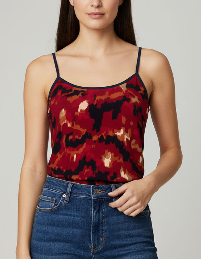 Комфортен дамски потник изработен от мека и приятна памучна материя с лека еластичност.
Удобен и практичен потник от висококачествено памучно трико.
Презрамките са от еластичен и мек ластик.
Дължината на модела е съобразена с размера така, че да е достатъчно удобен на носене и да покрива нужните зони.&nbsp; &nbsp; &nbsp; &nbsp; &nbsp; &nbsp; &nbsp; &nbsp; &nbsp; &nbsp; &nbsp;Избор на цветове, подходящи за съчетаване с различни видове дамско бельо.
Отлично качество
Произведено в България
Състав: 90% памук и 